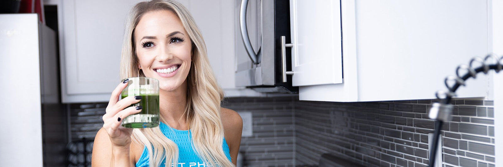 8 Important Facts About Superfood Powders And Green Superfoods